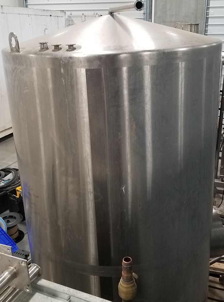 600 gallon Sanitary Process Solutions, Stainless steel vertical tank, CIP spray ball - Image 4