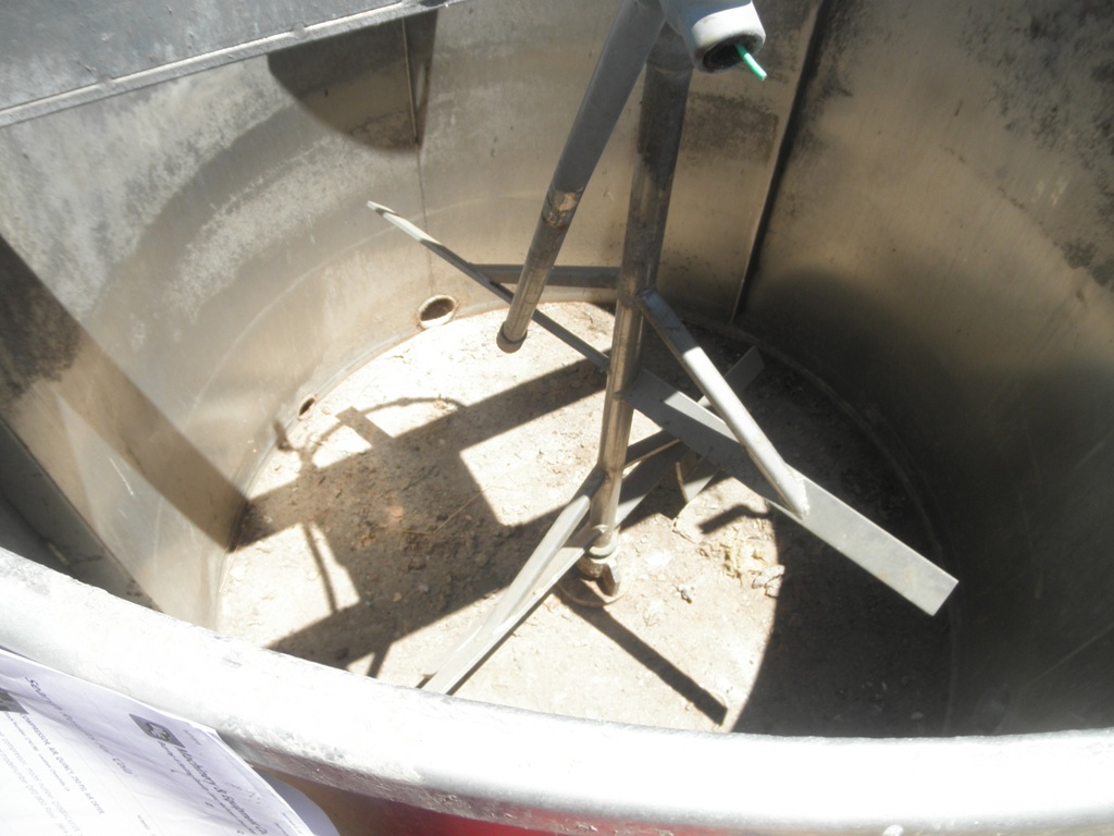 750 gallon Stainless Steel Tank, Agit, 3 HP, 5-1/2' diameter x 4'10" straight side (4 available) - Image 8