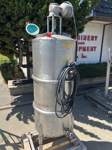 100 gallon Stainless Steel Mix Tank, Agitated, 24" diameter x 54" straight side, dish top and bottom - Image 1