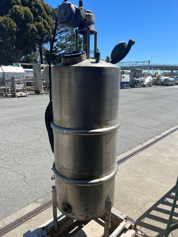 100 gallon Stainless Steel Mix Tank, Agitated, 24" diameter x 54" straight side, dish top and bottom - Image 3