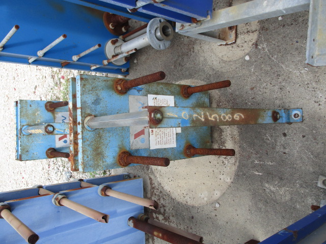 13 sq.ft., APV, plate heat exchanger, 145 psi, 300°F, 316 Stainless Steel plate, 1994 - Image 5