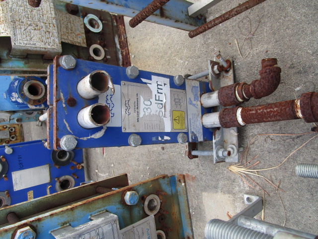 3 sq.ft., Alfa-Laval, M3-FG, plate heat exchanger, 150 psi, 300°F, Carbon Steel frame, 316 Stainless Steel - Image 4