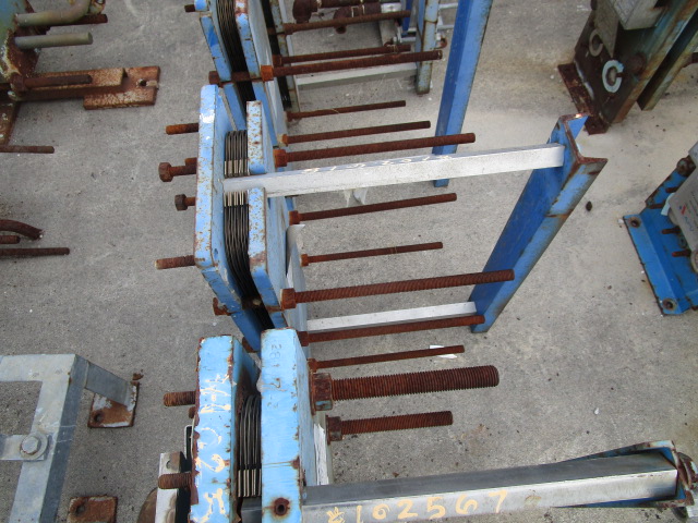 11 sq.ft., APV, plate heat exchanger, 145 psi, (9) plates, 8" W x 22" L plates, 300°F, 1998 - Image 5