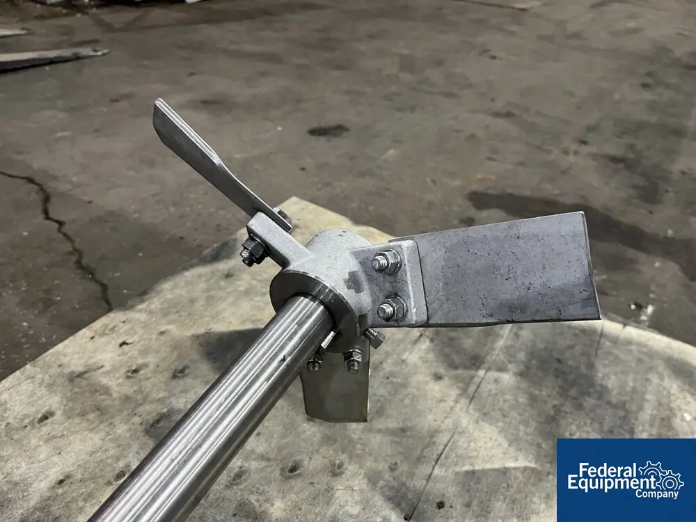 .5 HP Chemineer Agitator, Stainless Steel steel shaft & blades, mounting frame, 230/460 V., S/N 2912184-3 - Image 7