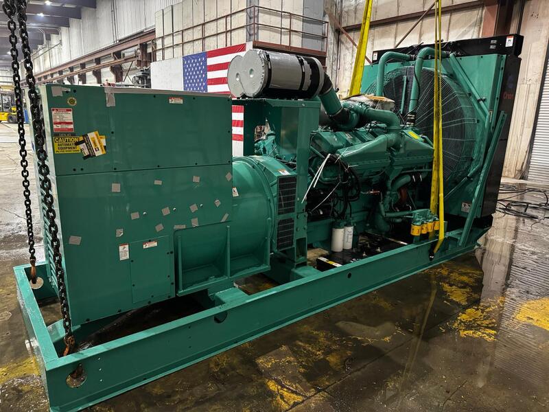 1000 KW Cummins #1000DFJD, diesel generator, 766.4 hours, 1997 - Image 3