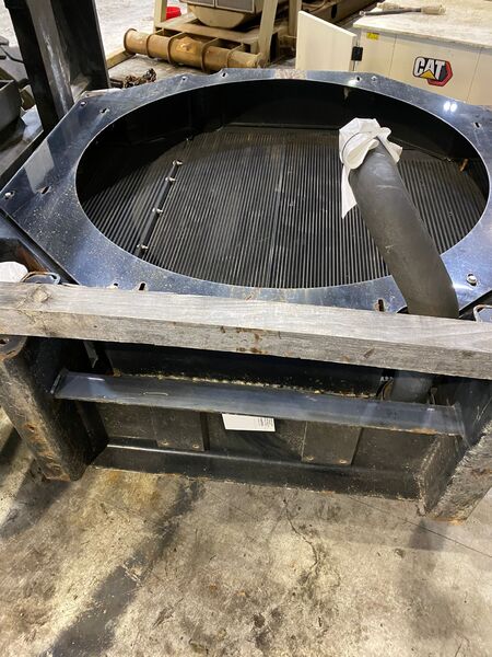 AKG radiator, for Cat C32 Low air flow, no fan, hexagon shape - Image 2