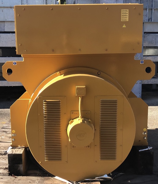 2000 KW, 1500/1800 RPM, Marelli #MJH560LB4B20, 11 kV @ 50 Hz 13.8 @ 60 Hz - Image 2