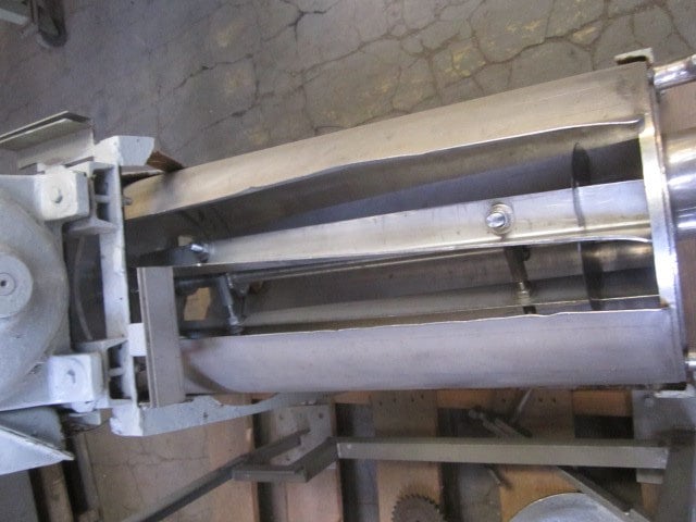 Brown #100, pulper/finisher, stainless steel paddle type, 220/440 V., can do pulped or citrus juice - Image 3