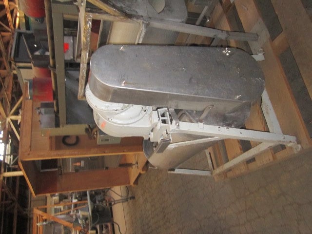 Brown #100, pulper/finisher, stainless steel paddle type, 220/440 V., can do pulped or citrus juice - Image 4