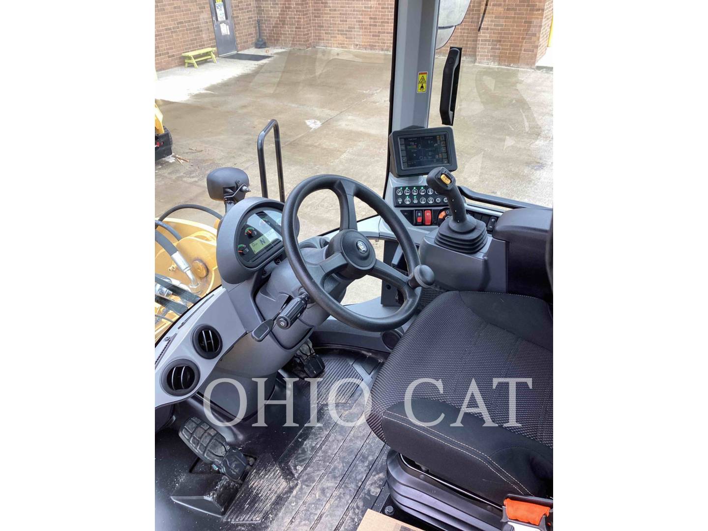 Caterpillar 926M, Wheel Loader, 98 hours, S/N: W5L02402, 2023 - Image 8