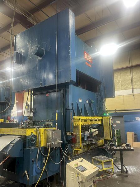 20000 lb. Coe Press Equipment, conventional servo coil feed line, 36" width,.125" thickness, 72" OD, 1999 - Image 7