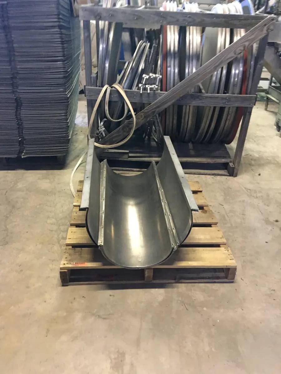 FMC, Pulper Finisher Screen, .090, 36" L, 16" W, 36" height, 10 lbs. - Image 9