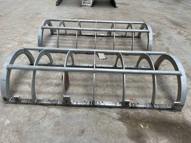 FMC Finisher, Screen Cage, 39" L, 12" W, 85 lbs. - Image 7