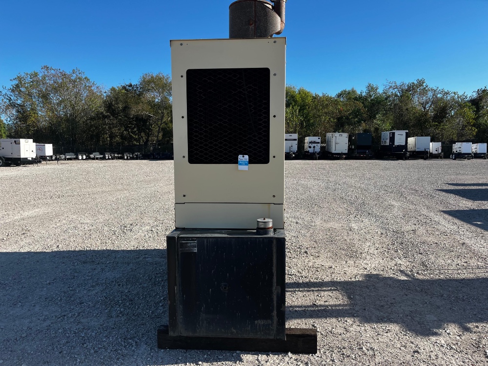 125 KW Kohler #125ROZJ81, standby, weatherproof enclosure, 120/208 Volts, 574 hours, $23k - Image 2