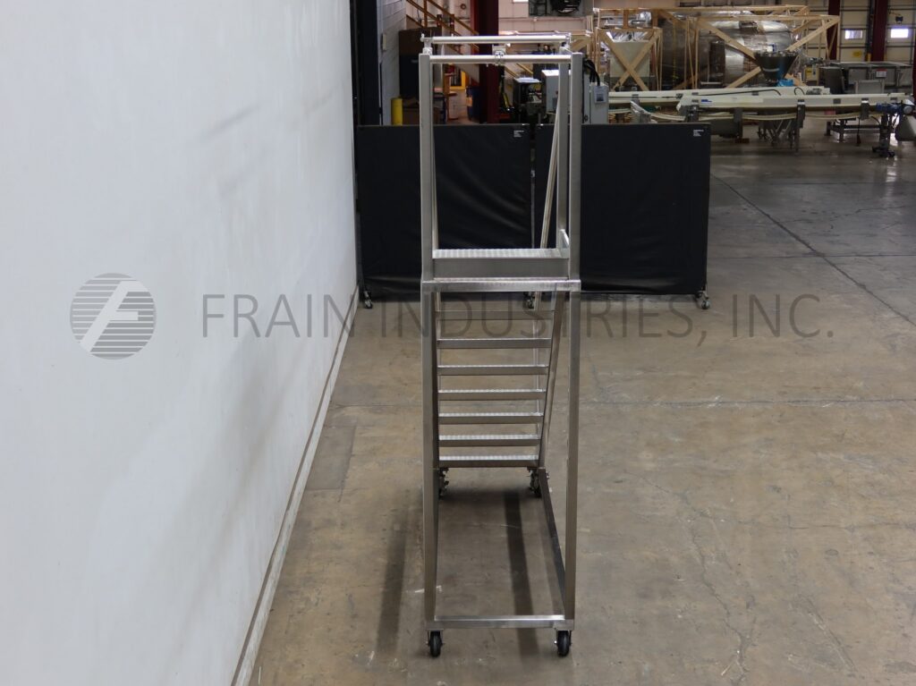 8 Step EHS Solutions CST111, Stainless Steel with 34" x 30" standing platform, 41" high guard rail, locking - Image 4