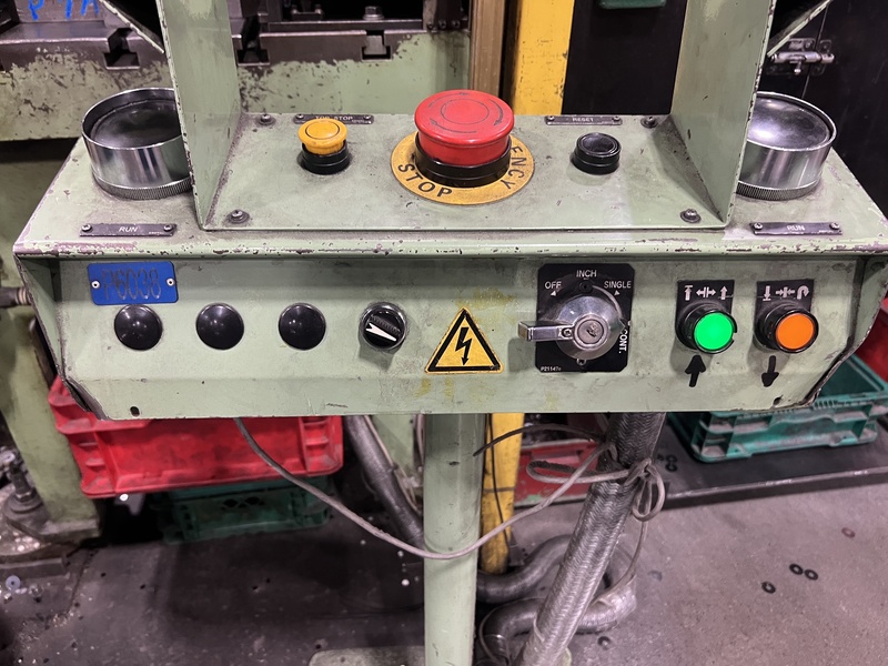 38 Ton, Aida #NC1-350, single crank gap frame press, 1.96" stroke, 8.26" Shut Height, 1.96" adj., 150 SPM - Image 5