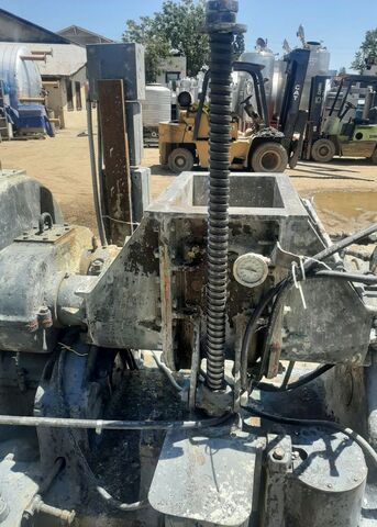 10 gallon Baker, Sigma Blade Mixer, double arm, jacketed, 20" L x 12" W x 20" deep Mixing Chamber, 43" fill - Image 5
