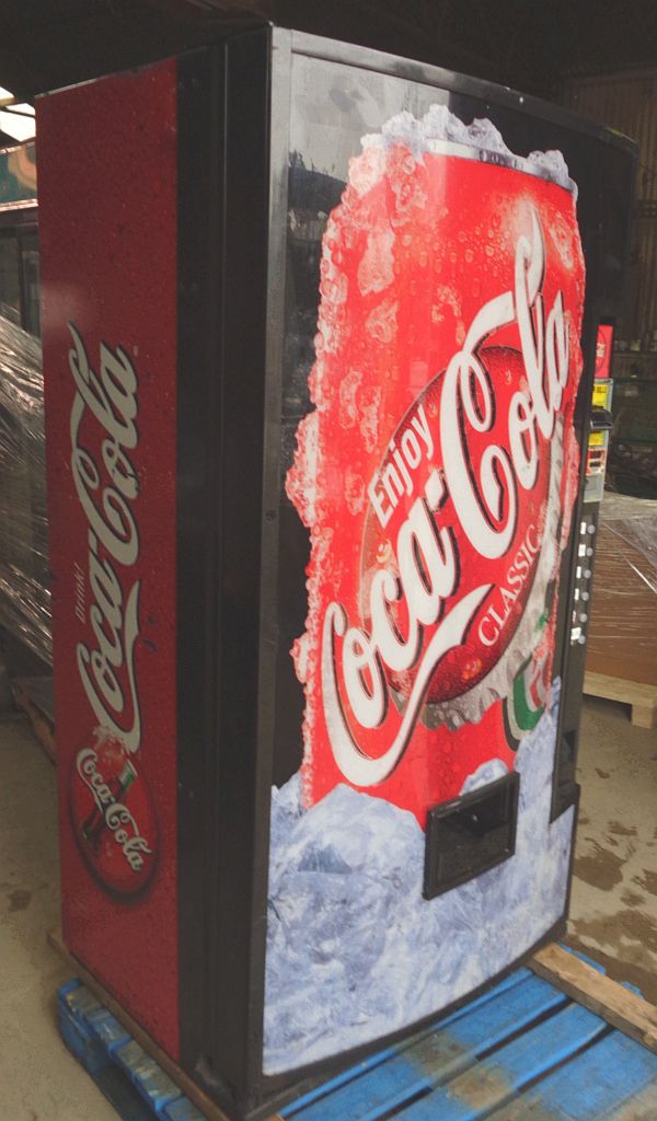 Coca Cola Soda Vending Refrigerator, 12-ounce cans, w/coin system including dollar bill acceptor - Image 2
