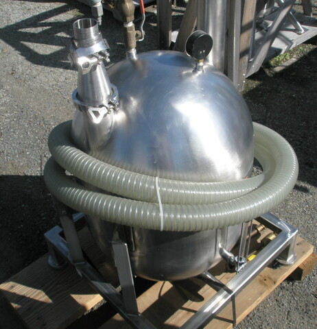 20 gallon Groen/Dover, Pressure Tank, Stainless Steel, jacketed, 16" diameter x 24" H, (2) 3" diameter - Image 3