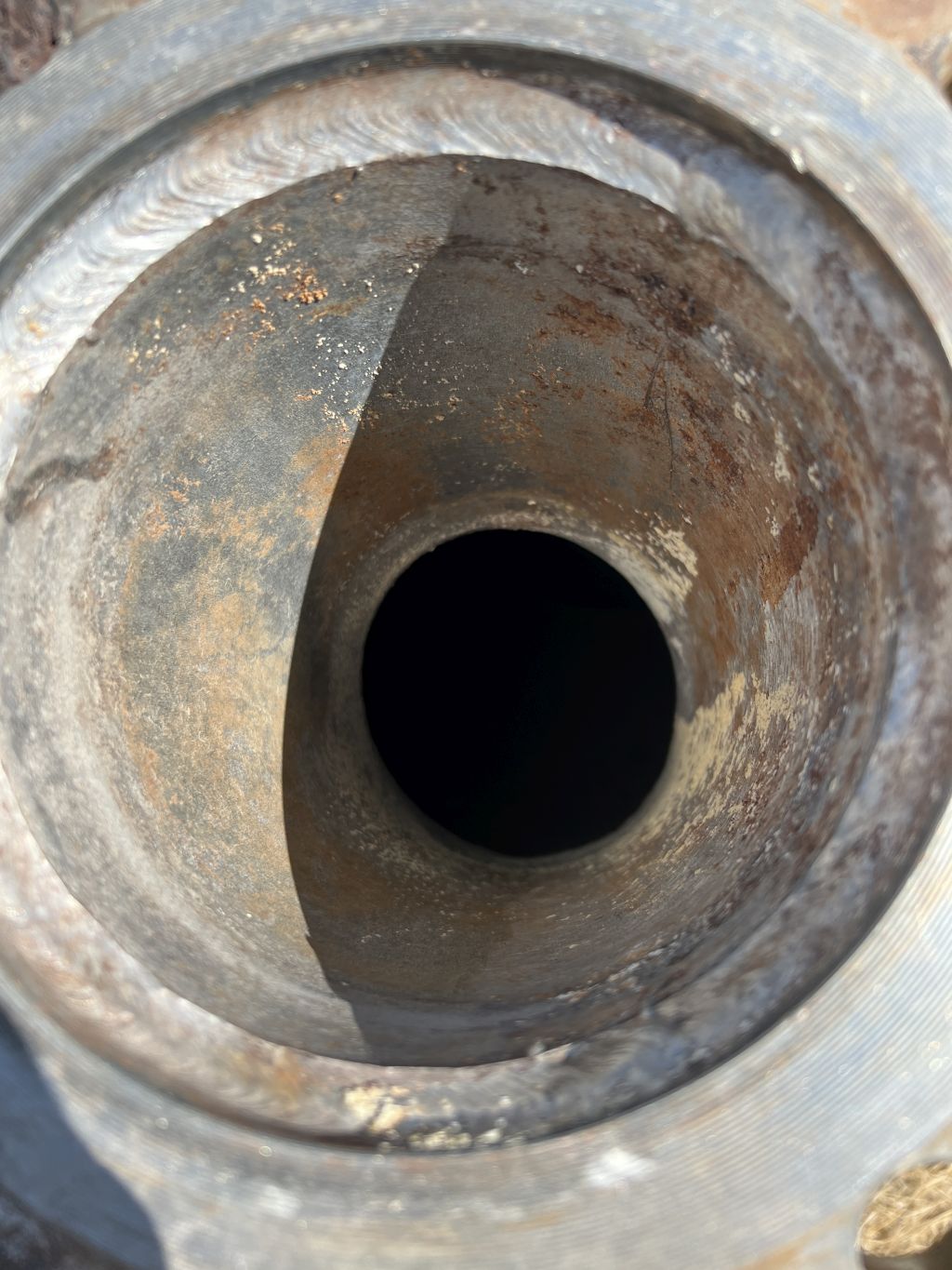 200 gallon Stainless Steel Tank, 30" diameter x 60" straight side, 3' H cone, 3" center bottom discharge, 4" - Image 9
