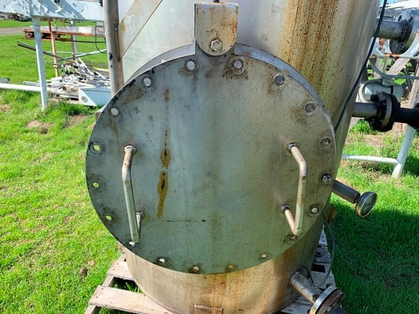 270 gallon Stainless Steel Tank, 3' diameter x 5' straight side, 18" diameter Flanged side bottom manway, 2" - Image 9