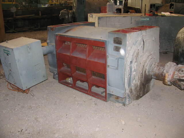 1300 HP 500 RPM Siemens, Frame 8010S, TE, 670 Volts (2 available) - Image 2