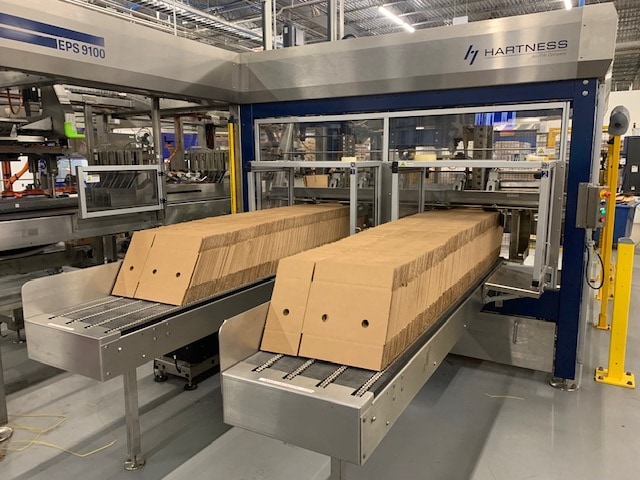 Hartness ITW #EPS-9100, case packer, 20 cycles/minute, 6"-19" case width, 30case length, 19" case height, 2018 - Image 1