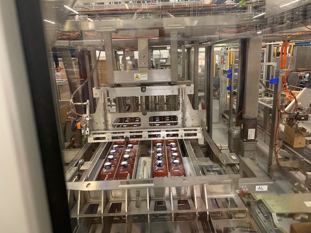 Hartness ITW #EPS-9100, case packer, 20 cycles/minute, 6"-19" case width, 30case length, 19" case height, 2018 - Image 7