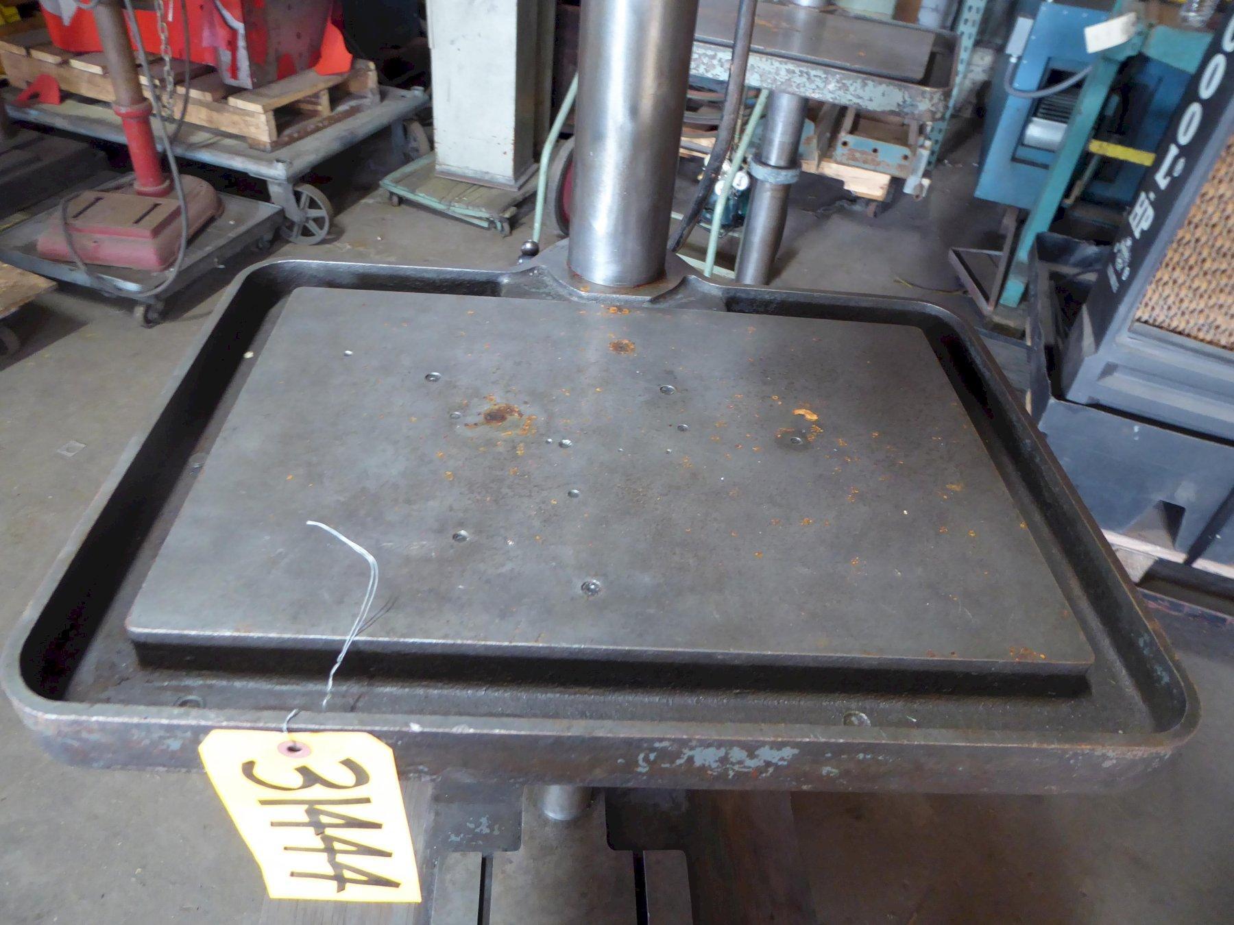15" Clausing #16VT-1, single spindle drill, 4.75" spindle travel, 500-4000 RPM, 3/4 HP, #2MT - Image 7