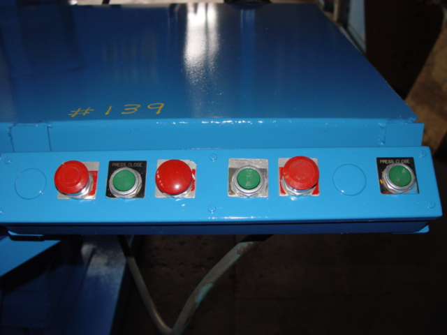 314 Ton, Eemco, 24" x 24", up-act slab side, 18" stroke, 21" daylight, elec.platens, 20" ram, #139 - Image 3