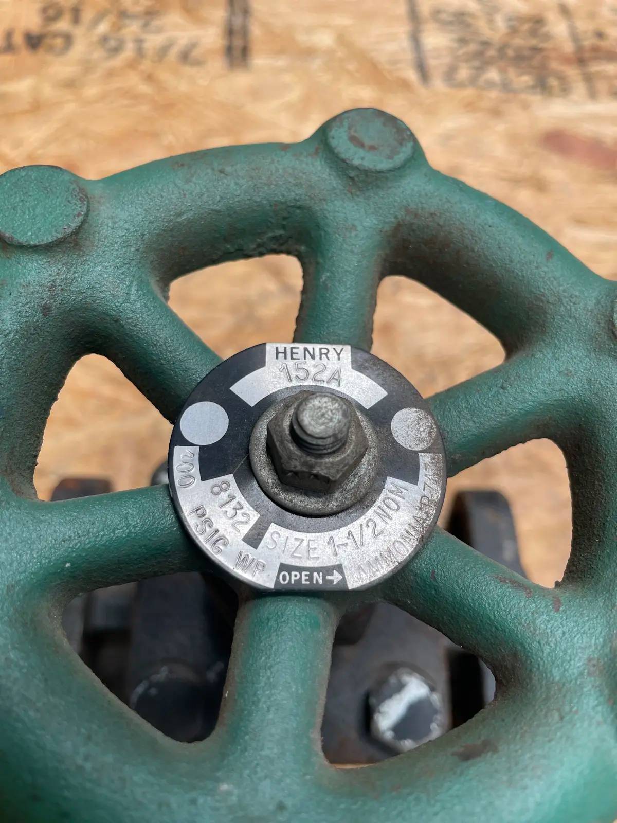 1-1/2" Henry Technologies Valve Co 152A Ammonia Flange Globe Shut-Off Valve - Image 9