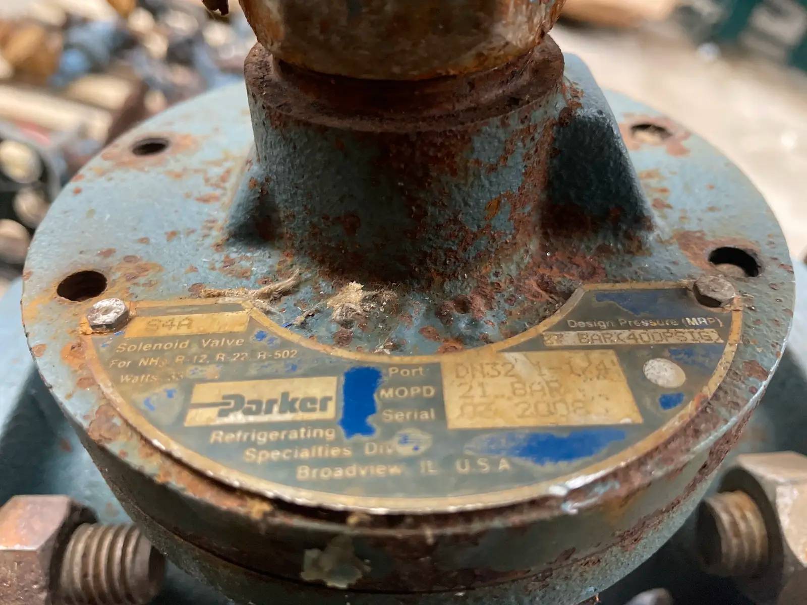 1-1/4" Parker Refrigeration Ammonia S4A Solenoid Valve with Globe Shut-Off Valve, 1-1/4 Globe Shut-Off Valve. - Image 8