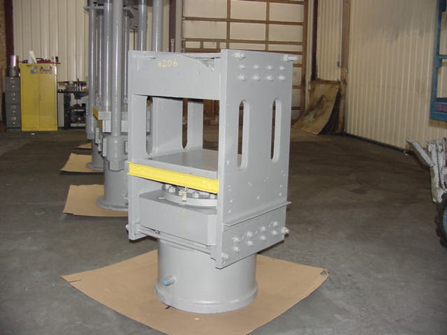 200 Ton, 24" x 24", upact.slab side, 14" stroke, 16" daylight, 16" ram, 37" work height, 68" tall, #206 - Image 2