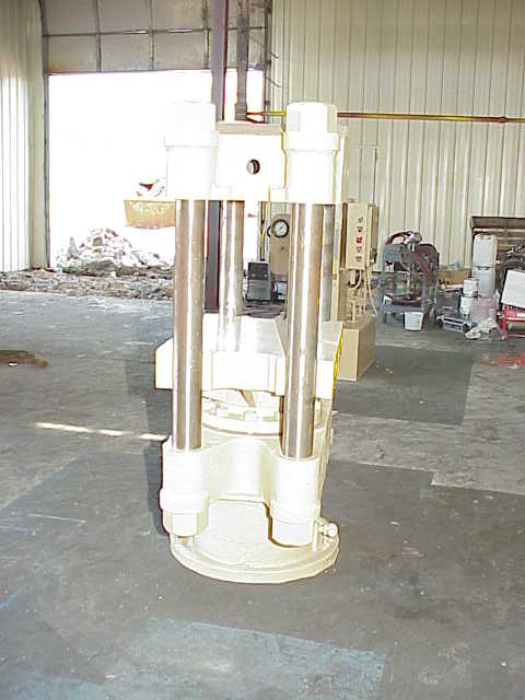 200 Ton, 24.5" x 30", upacting 4-post, 13" stroke, 21" daylight, 14" ram, 36" work hgt, 71" tall, #268CR - Image 2