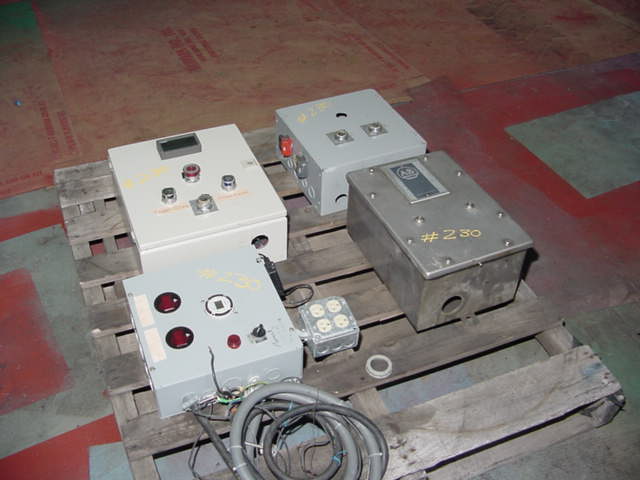176 Ton, Hysco, 42" x42", downact 4-post, 36" stroke, 36" -42" DL, hyds. & controls, #230 - Image 3