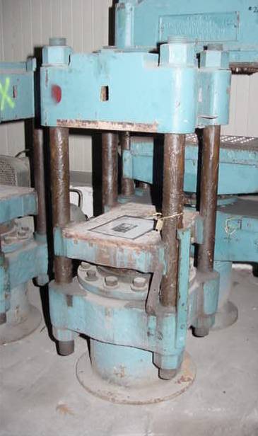 154 Ton, HPM, 16" x 24", upact 4-post, 12" stroke, 18" daylight, 14" ram, 32" work height, #270 (4 available) - Image 1