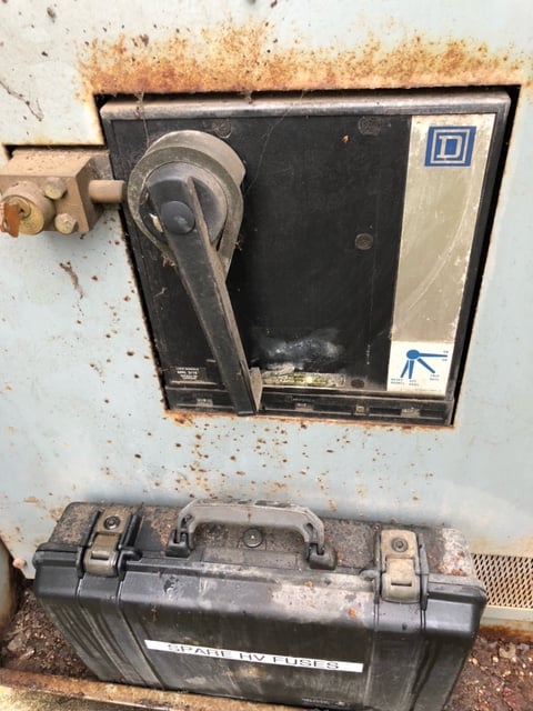 1000 KVA 27600 Primary, 600Y/347 Secondary, Square D, 1976 - Image 3
