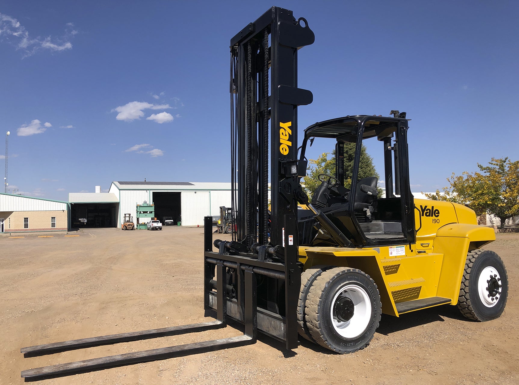 19000 lb. Yale #GDP190, forklift, 212" lift height, 8' forks, Perkins 6 cyl engine, diesel fuel, solid tires - Image 1