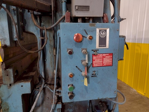 90 Ton, Chicago Dreis & Krump #1416-l, mechanical press brake, 16' overall, 174" between housing, 3" stroke - Image 9