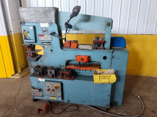 Scotchman #9012, hydraulic ironworker, 90 ton, 5 HP, foot pedal controls, 1996 - Image 5