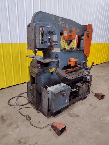 6" x 6" x 1/2" Scotchman #95/140-24M, dual operator hydraulic ironworker, 95 ton, 10 HP - Image 2