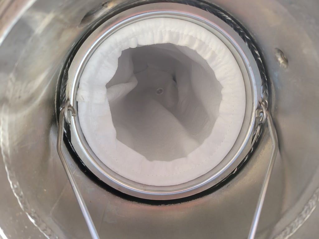 8.5" x 36" Knight, Cartridge Filter Housing, L Chamber, 8" diameter x 30" L flet-lined perforated strainer - Image 7