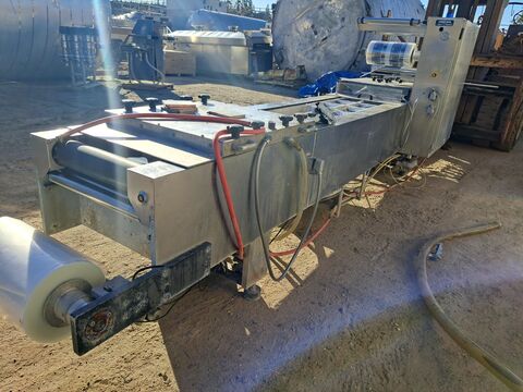 Kramer & Grebe + Grebe #VA-LS/480, Thermoformer, tooled 12" L x 9" width x 1.5 deep, 180 cfm pump, 18" width - Image 5
