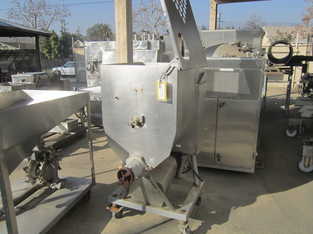 Hobart #4346, Grinder, 3 cu.ft. capacity, 23" width x 18" L x 24" deep Chamber, 3" diameter Auger discharge - Image 1