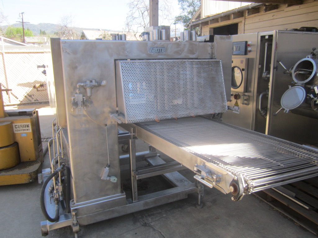 Grote #S/A-2225, Industrial Slicer, Stainless Steel, 2" x 30", 37" width x 9' 6" L stacking conveyor, 230V - Image 2
