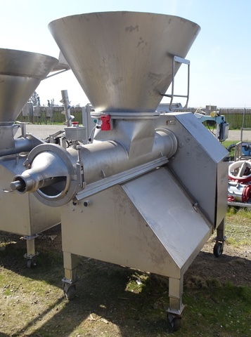 SIMO Industries #Type-SFM-230, Stainless Steel Vacuum Stuffer, 9" diameter x 60" L, barrel 3" discharge, 41" - Image 2