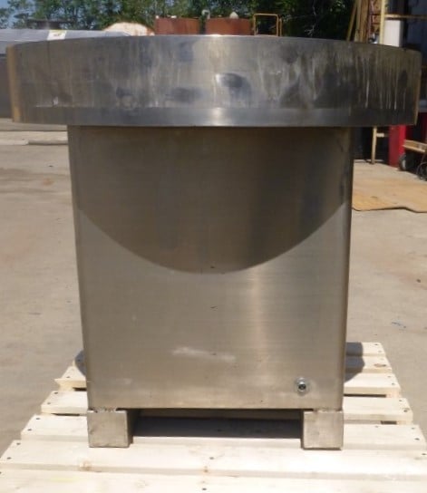 31" width Accumulation Table, Stainless Steel, 2.5" guide rails, 30" feed height, 0.152 HP, 24V, 600 RPM - Image 2