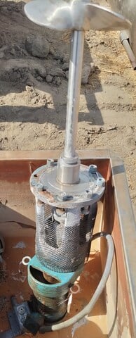 2000 gallon Stainless Steel Vertical Tank, Agitated, 6' 4" diameter x 9' straight side, 2 HP - Image 6