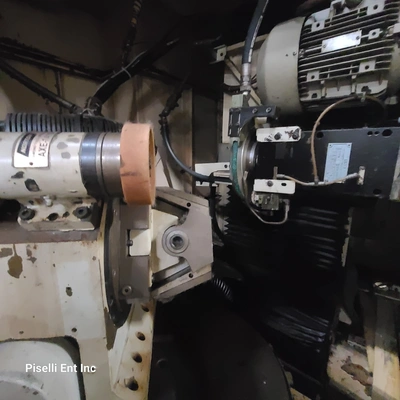 Gleason #CG300, CNC cutter sharpener for both style blades, 5-Axis, robotic loading, 2005 - Image 6