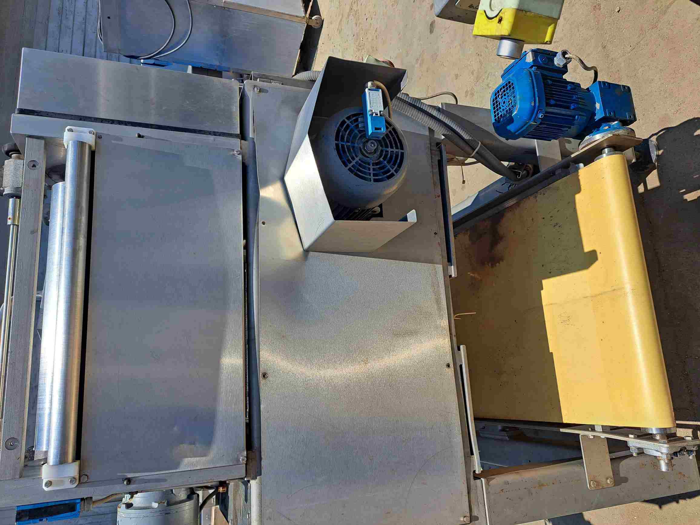 Toresani #MRT-540, Ravioli Pasta Machine, 140 strokes/min. for ravioli, 120 strokes/min. for cappelletti - Image 8